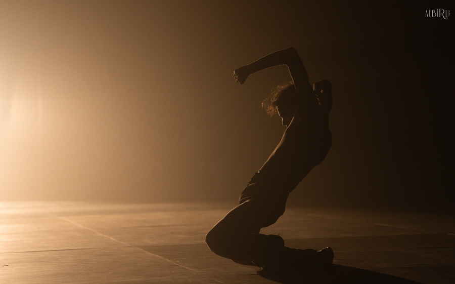 Compañia Nacional de Danza Korsia Tablero