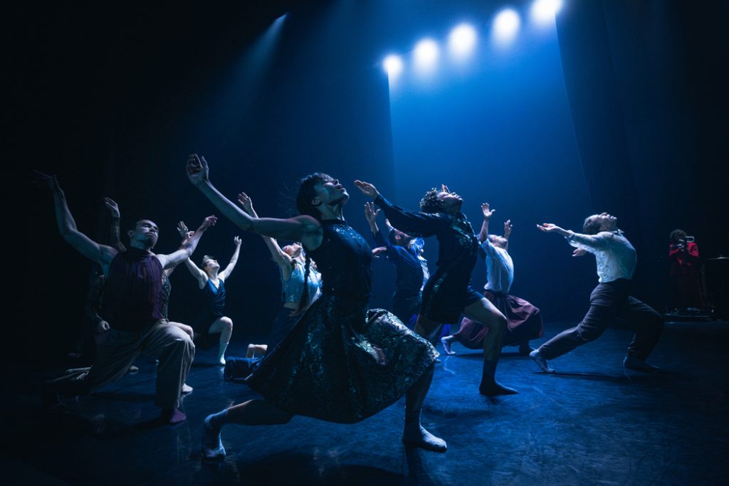 peque Hohesh Shechter Theater of Dreams por Todd Mcdonald
